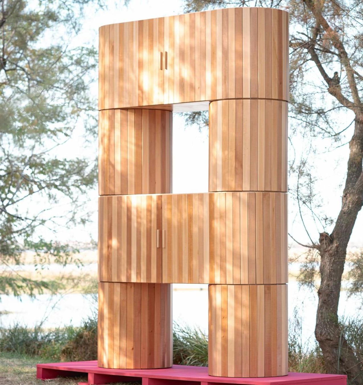 Шкаф из натуральной липы