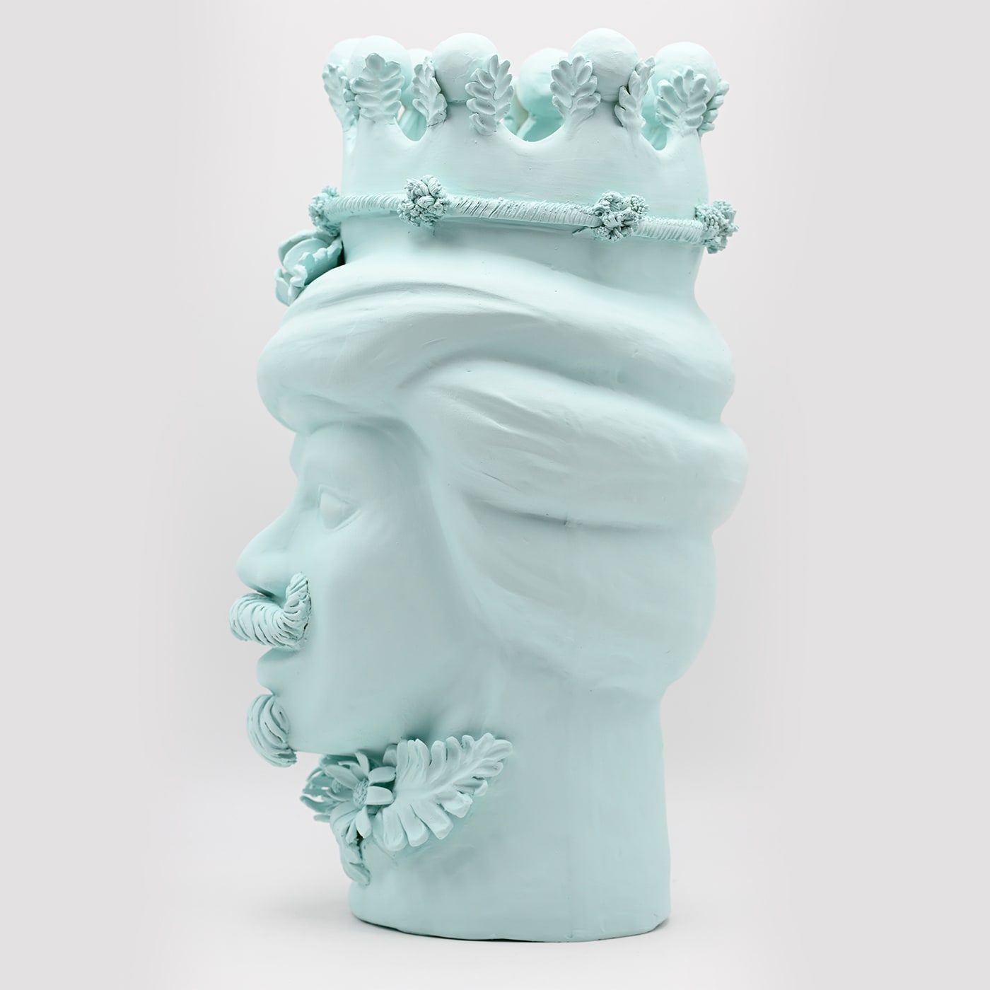 Скульптура небесно-голубая Moor's Head