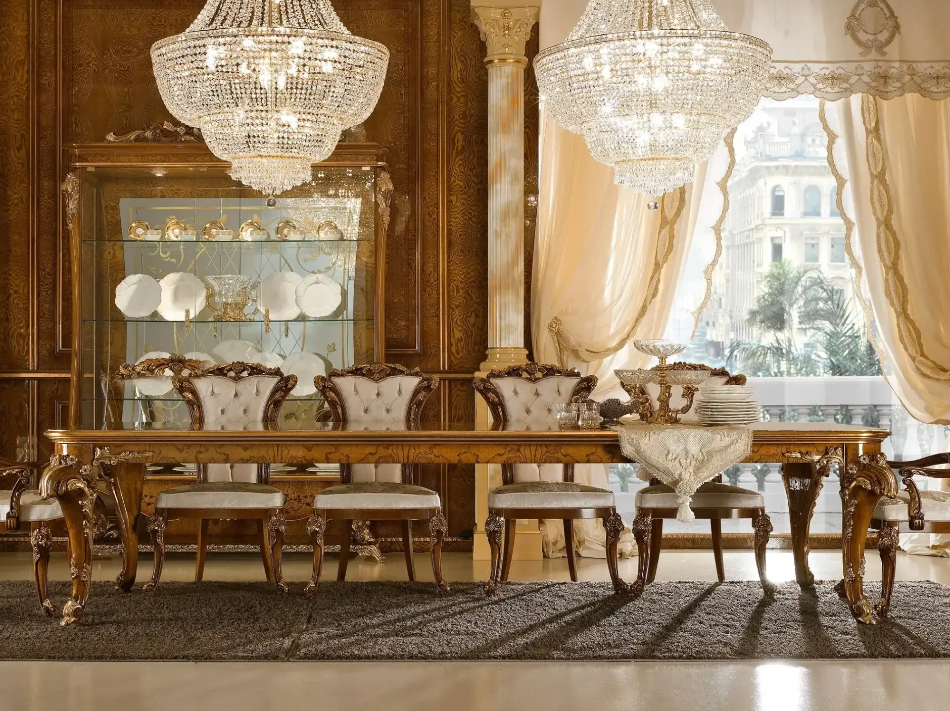 Обеденный стол Italian Luxury