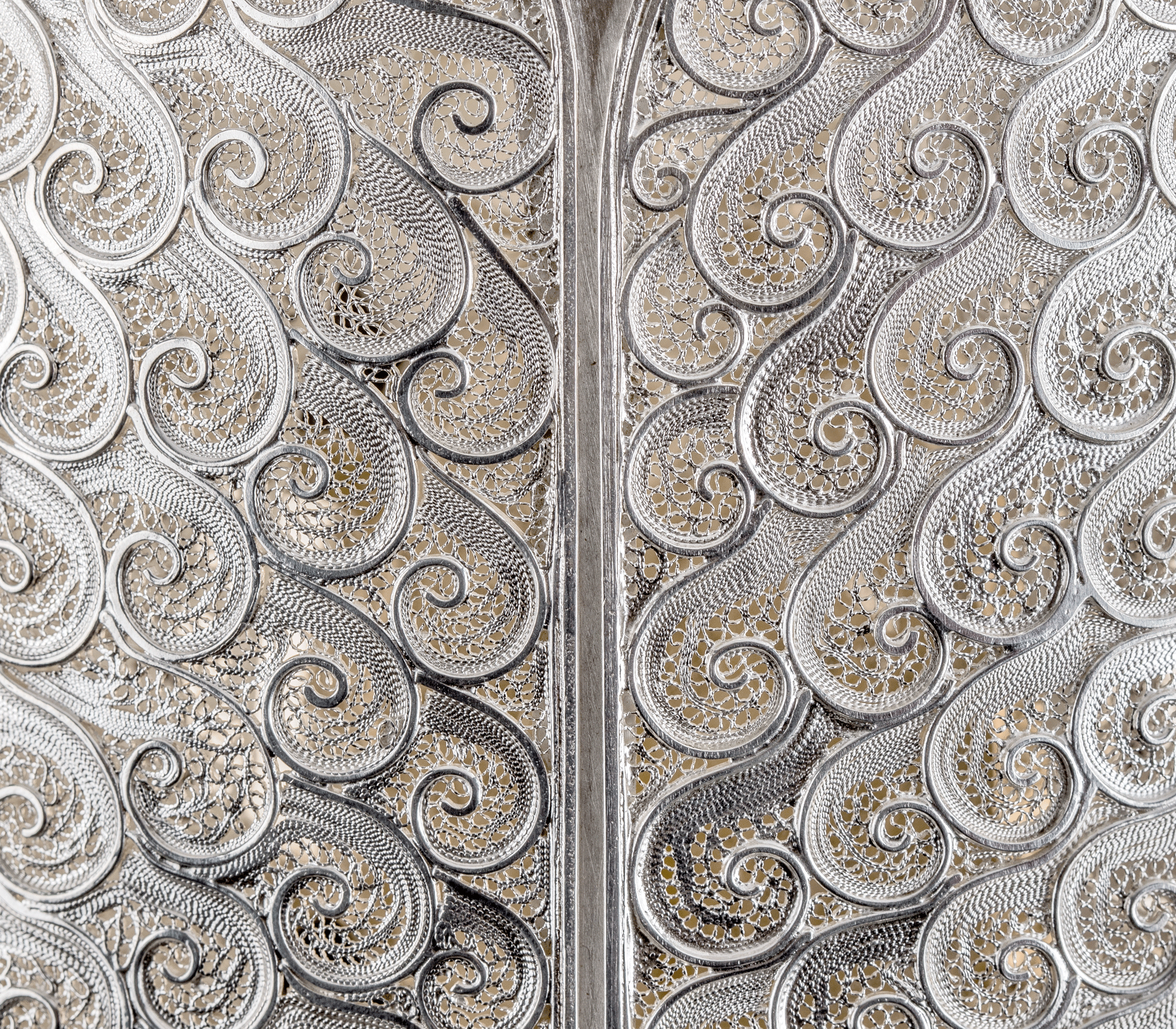 Настенное бра Filigree Scarab