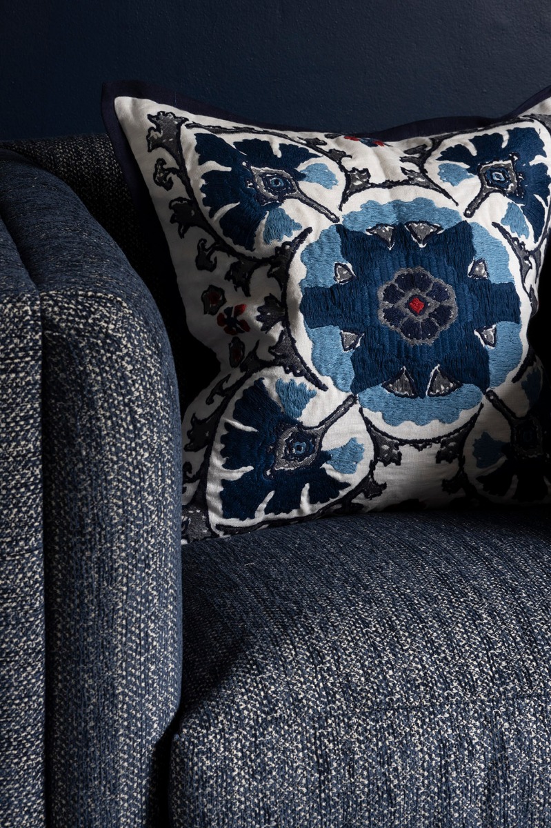 Подушка Alexi Indigo 50 × 50