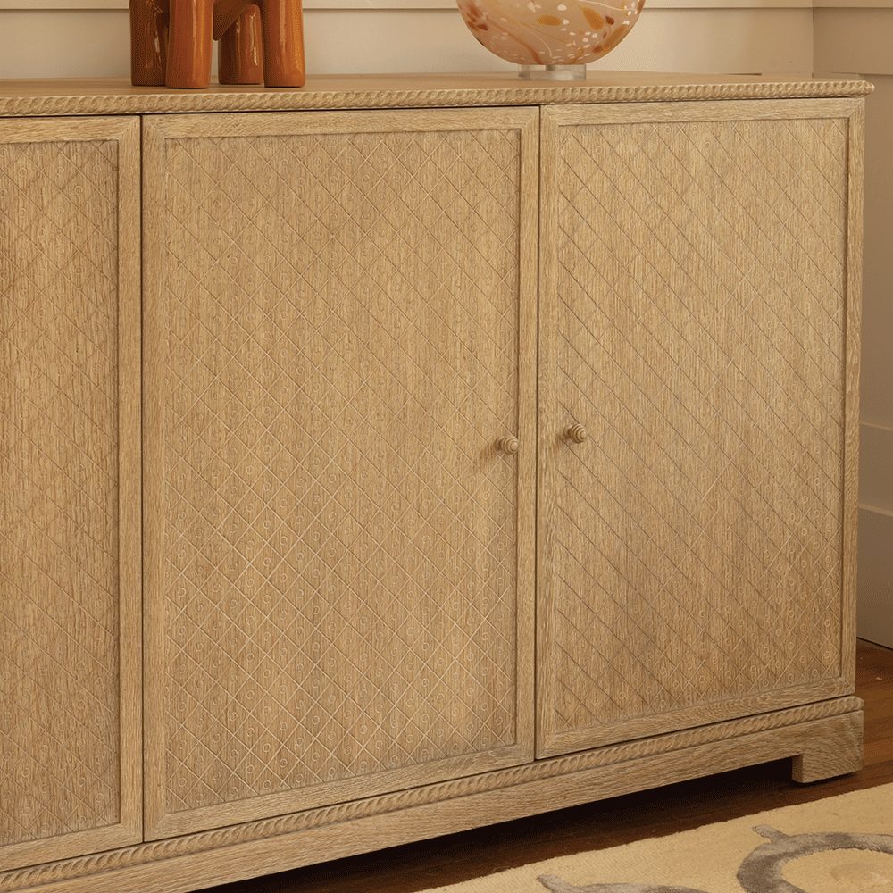 York Venetian White Oak буфет