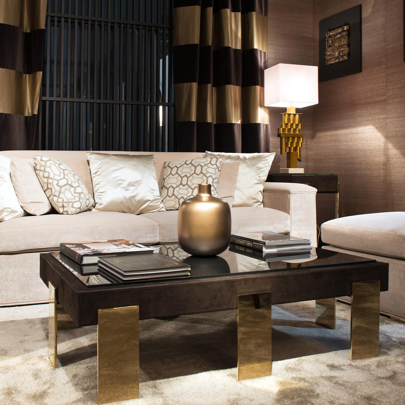 Кофейный стол итальянский Carthay