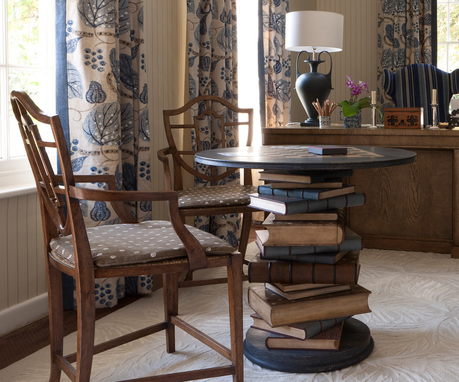 Tenbury Navy Oak ойын үстелі