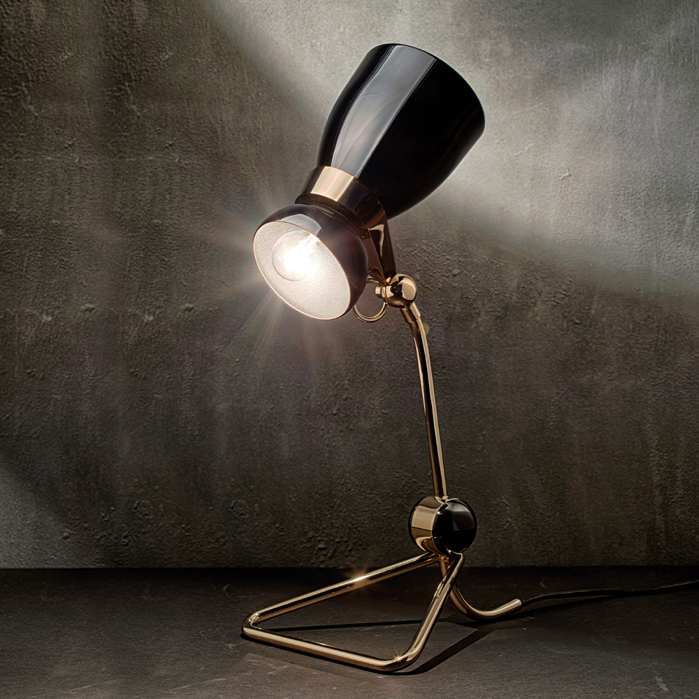 Настольная лампа Amy