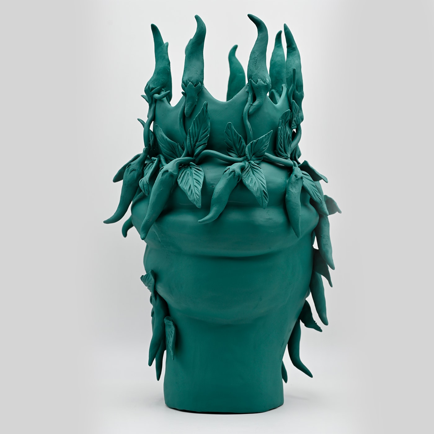 Скульптура темно-зеленая Moor's Head