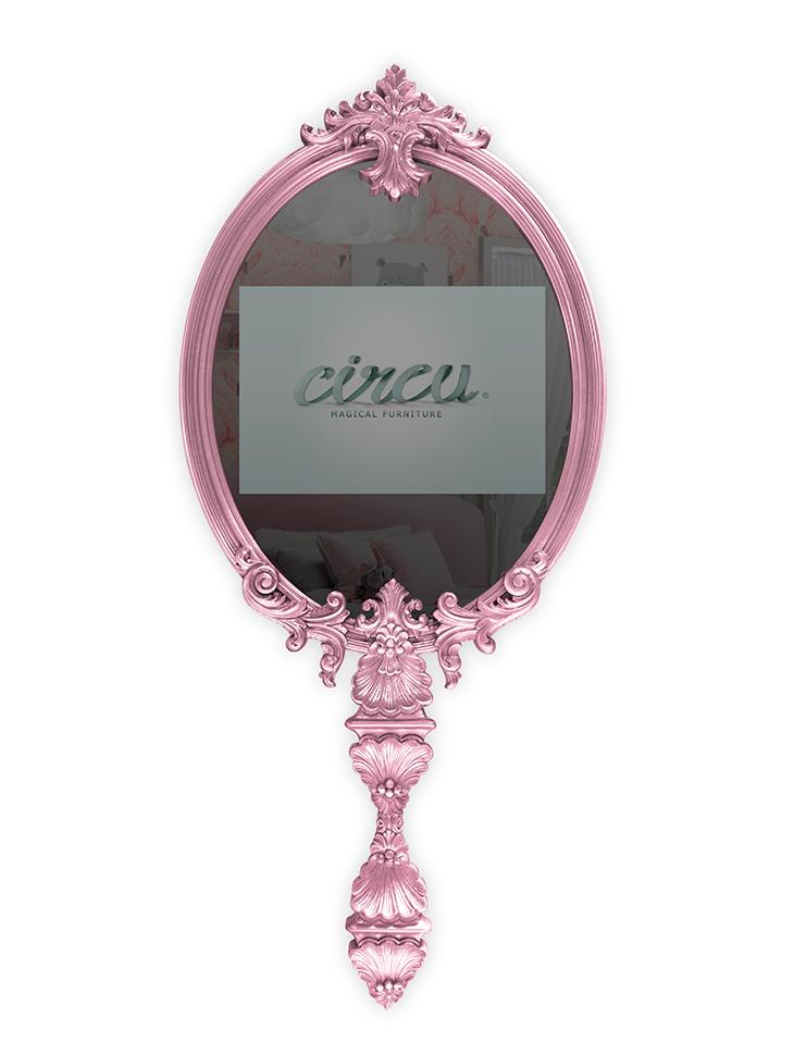 Настенное зеркало для детей Enchanted Reflection с ТВ