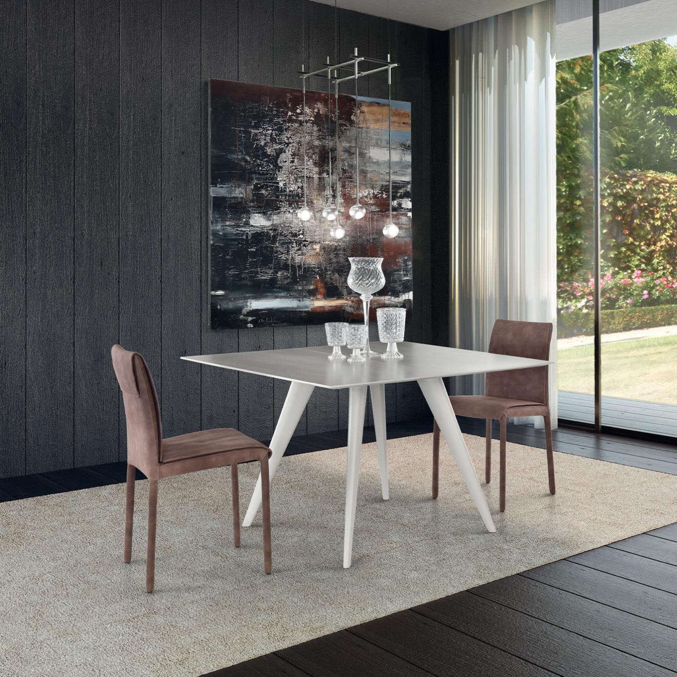 Раздвижной обеденный стол Elegance