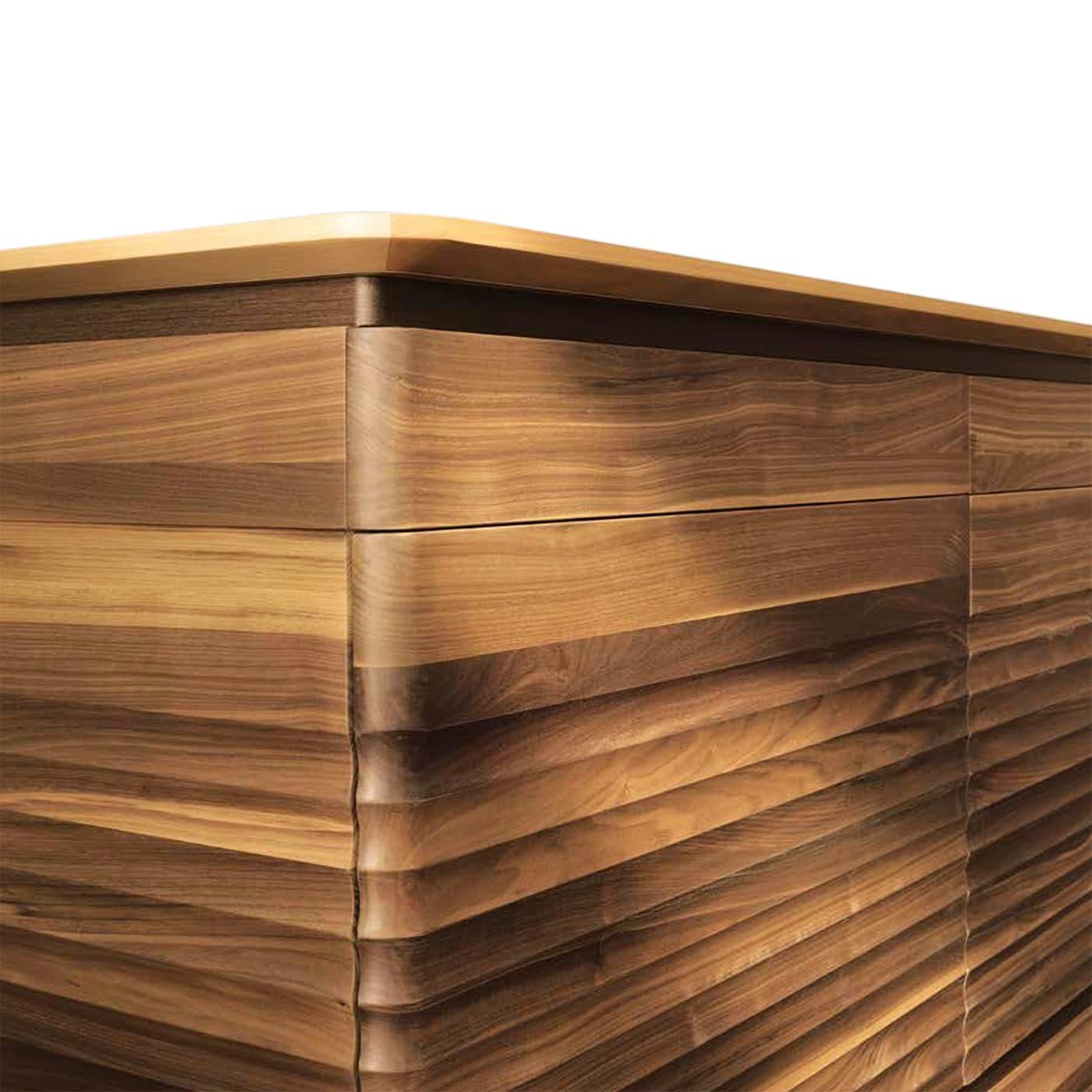 Буфет коричневый Sinuo