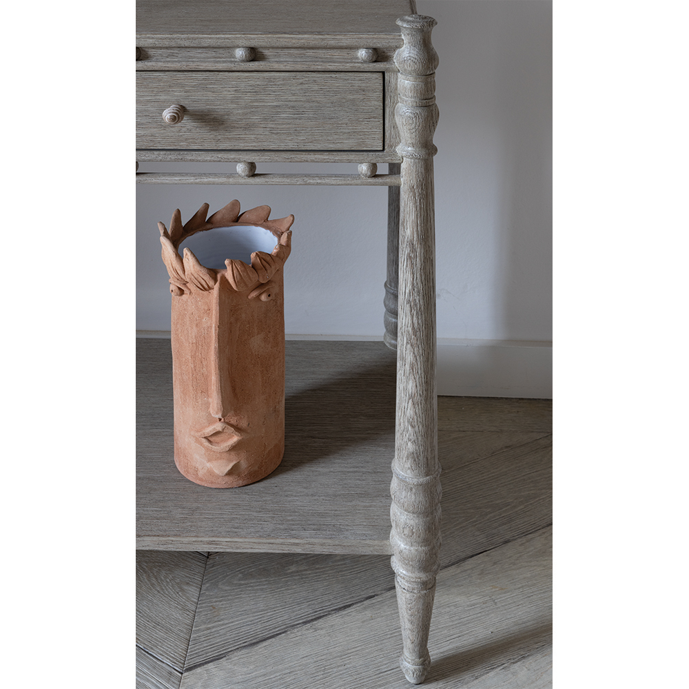 Morris Greyed Oak консоль