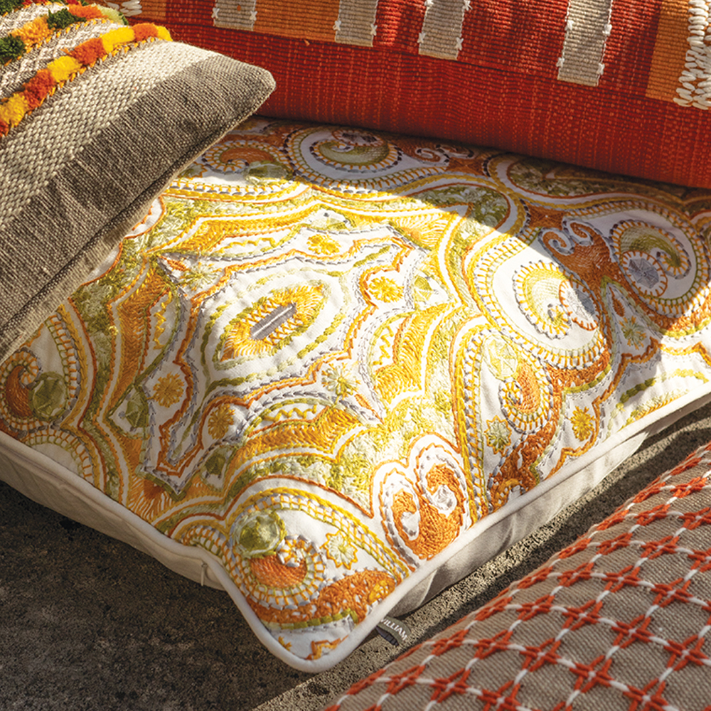 Подушка Kalan Spice 60 × 60