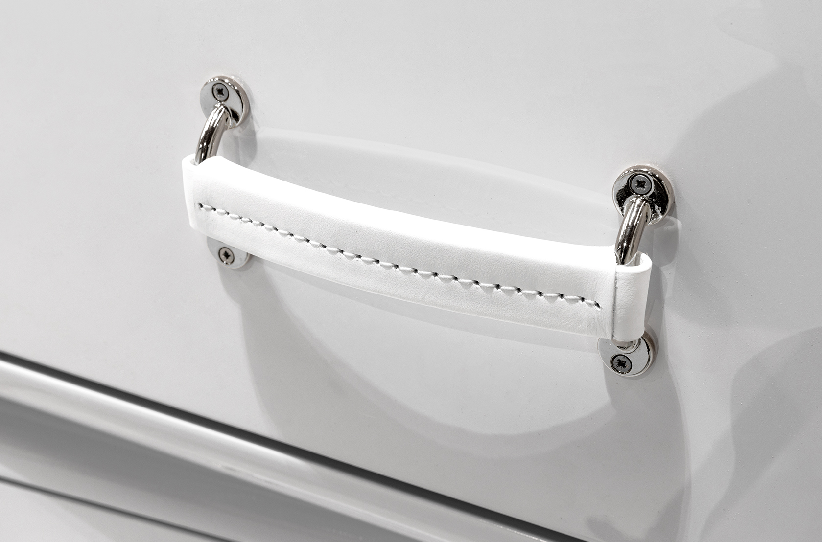 Комод-пеленатор Enchanted Changer