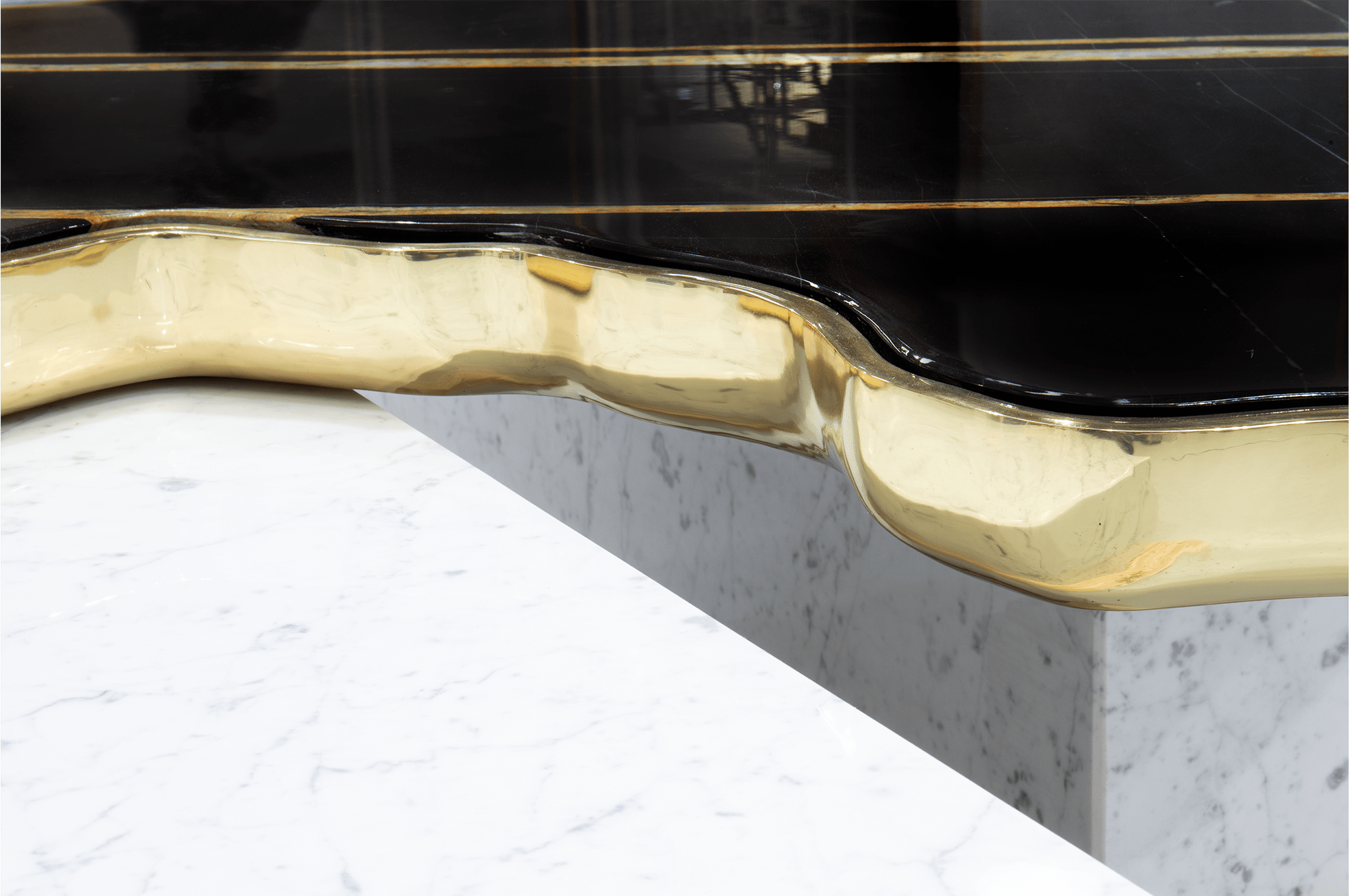 Стол Valencia Ebony Ivory