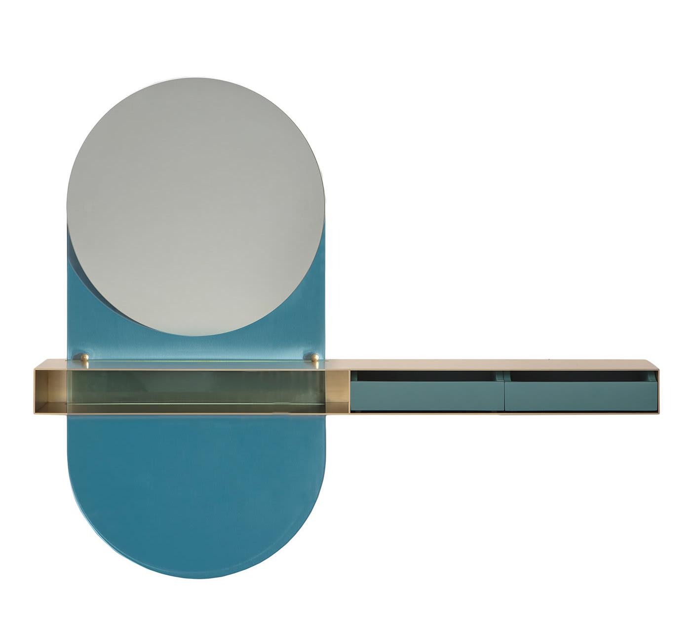 Изысканное настенное зеркало