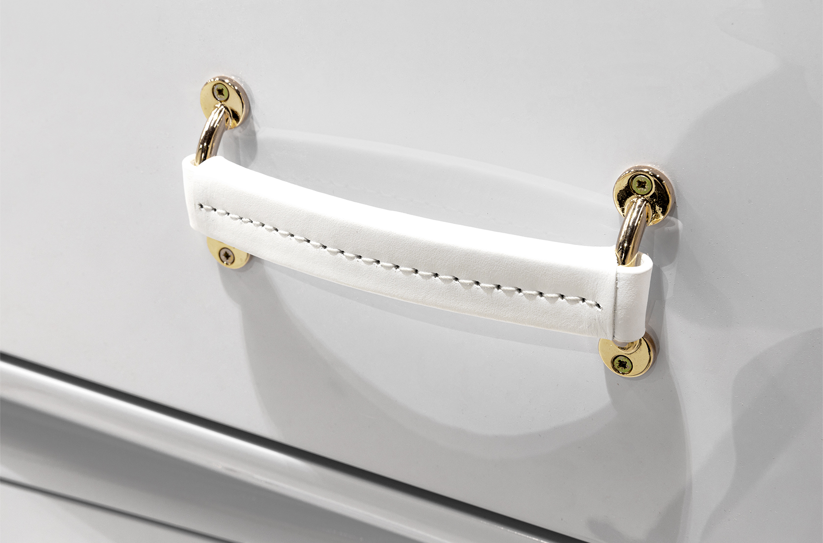 Комод-пеленатор Enchanted Changer