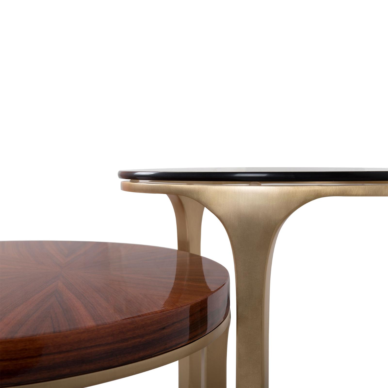 Двухъярусный приставной столик