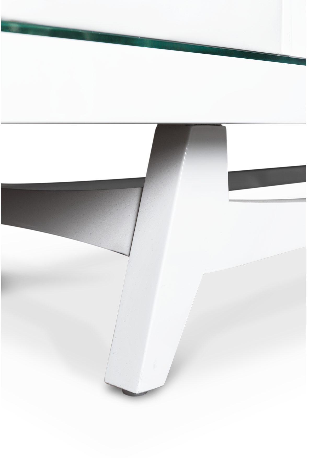 Буфет Miro White