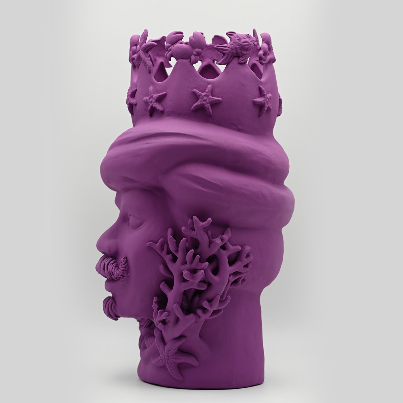 Скульптура фиолетовая Moor's Head