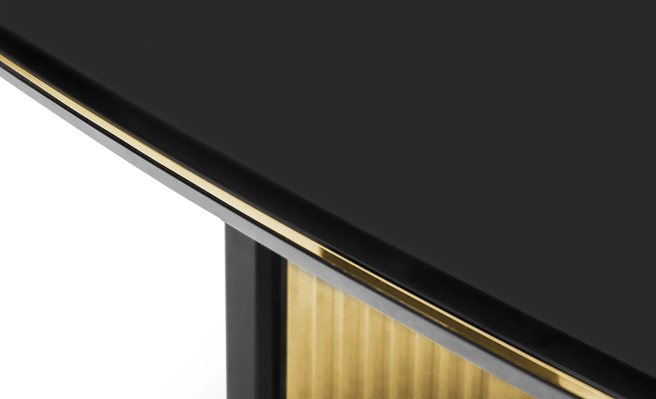 Обеденный стол Horizon