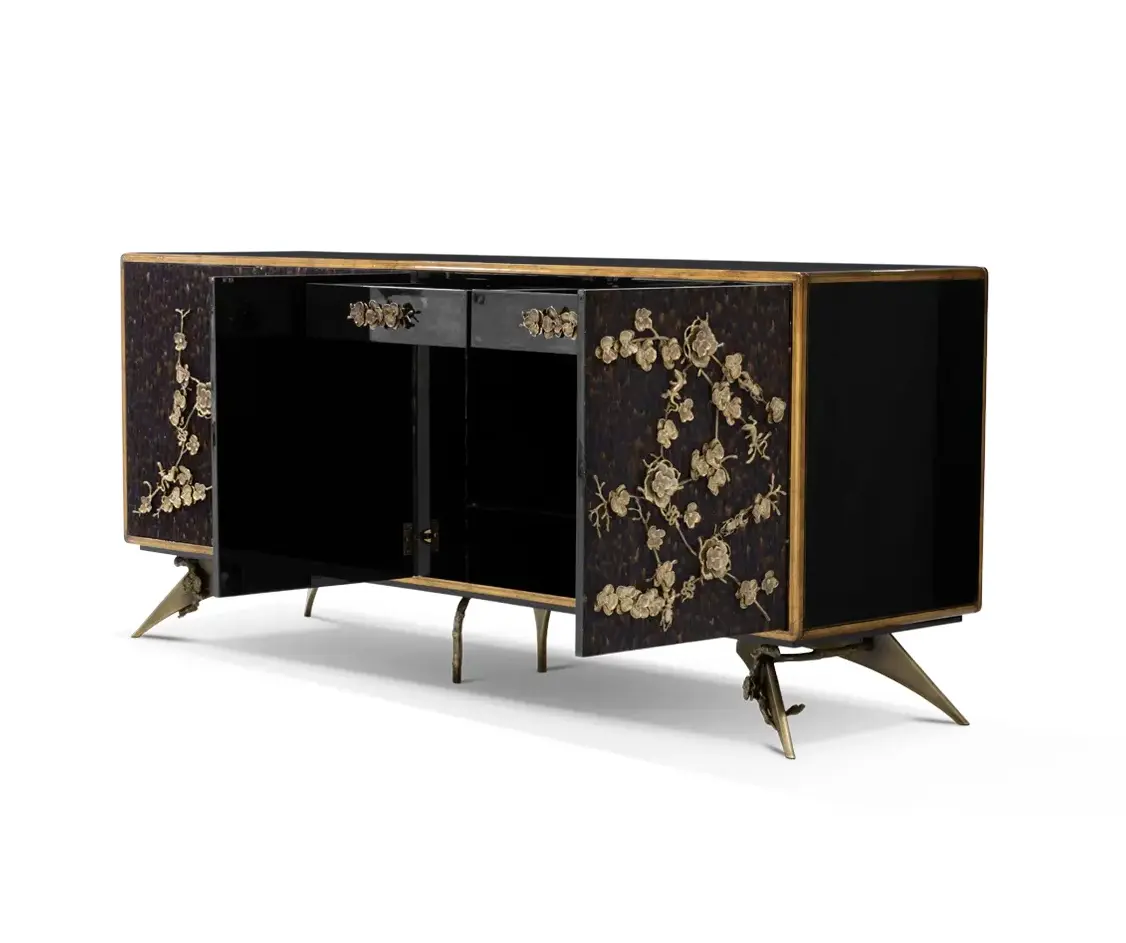 Шкаф с отделкой фиолетовыми перьями Mirage