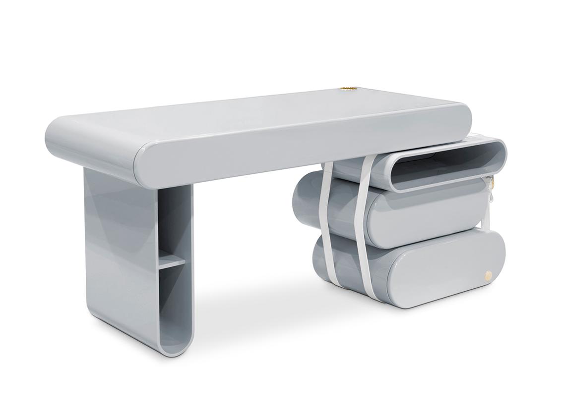 Детский письменный стол Fantasy Realm