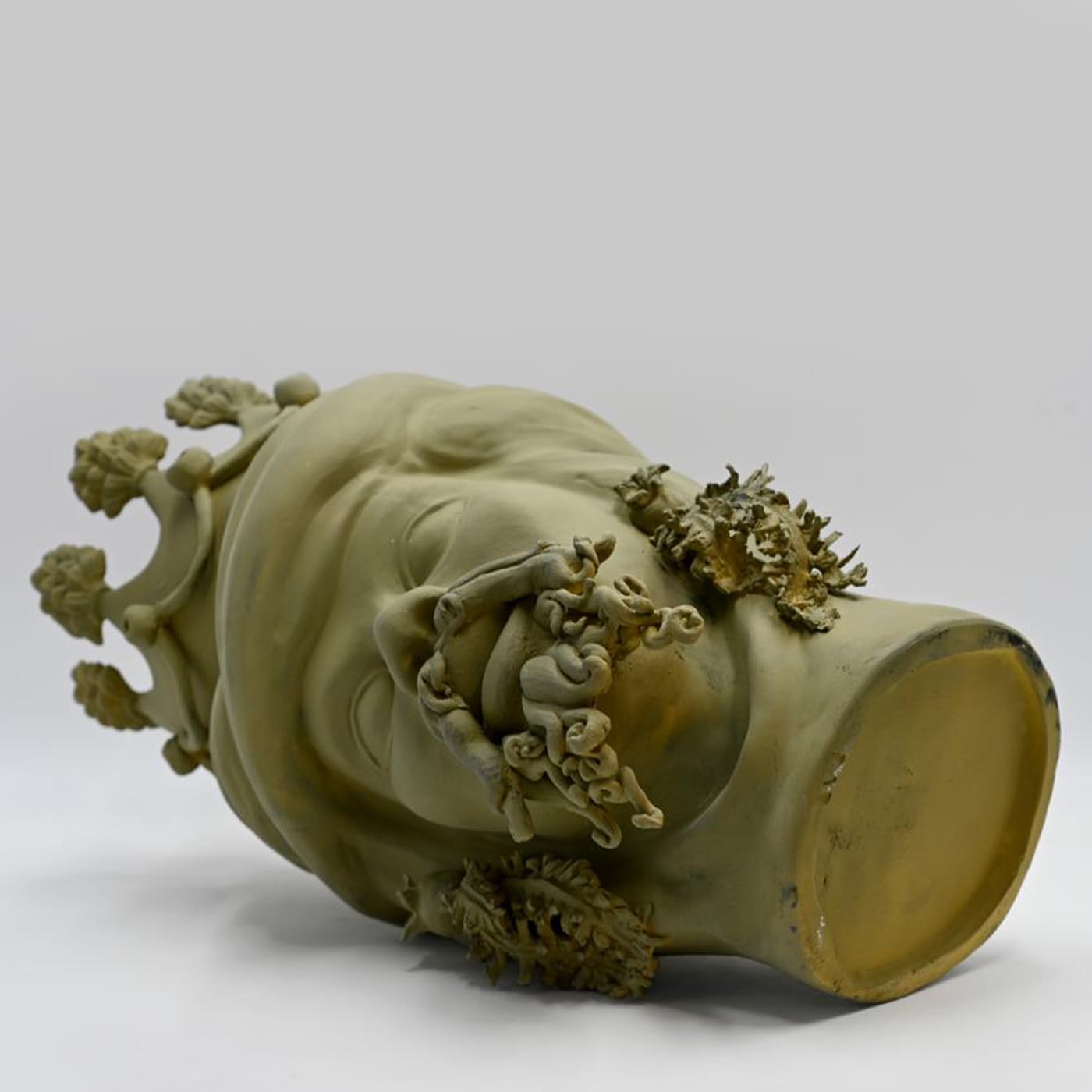 Скульптура фисташковая Moor's Head