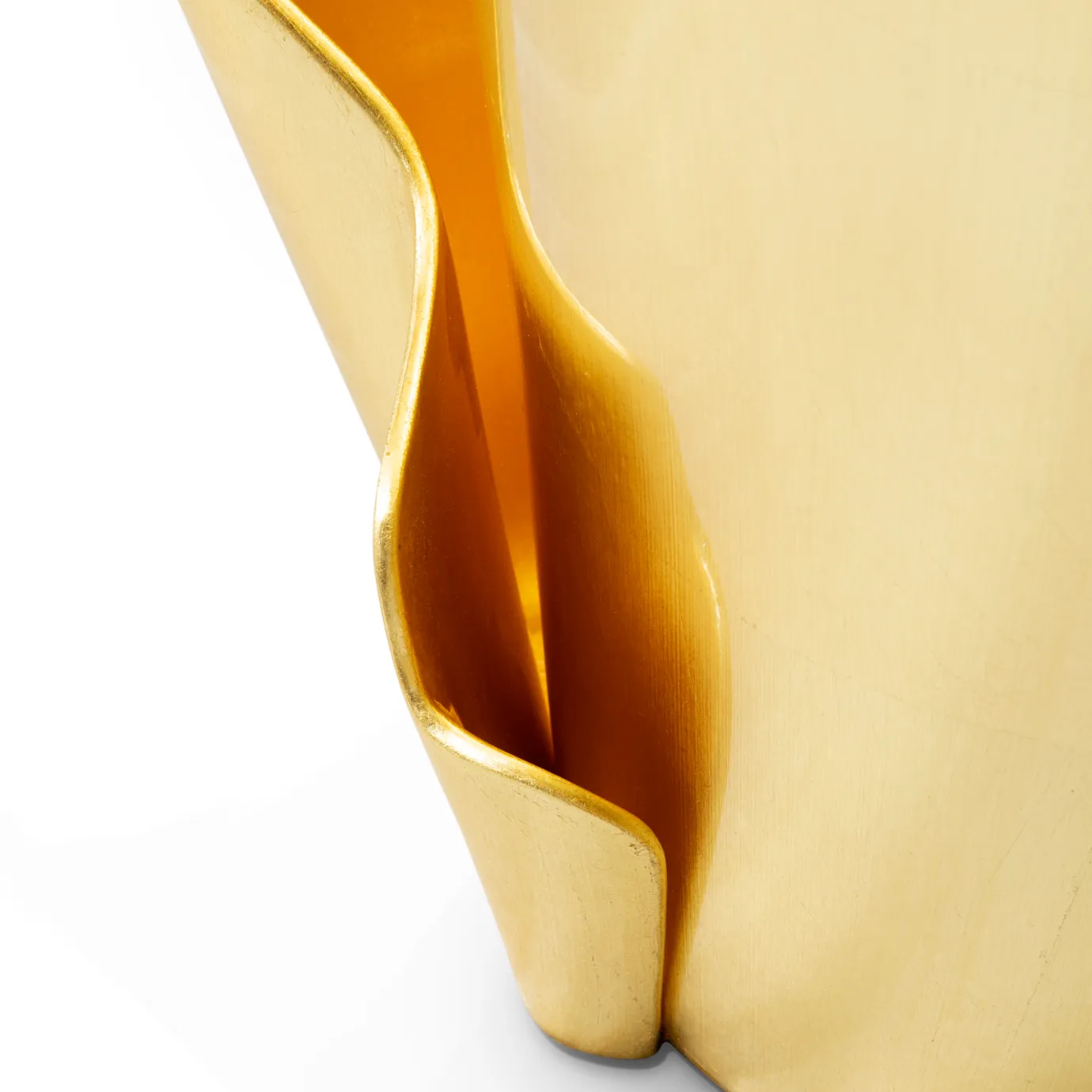 Приставной стол с отделкой золотым листом Solstice