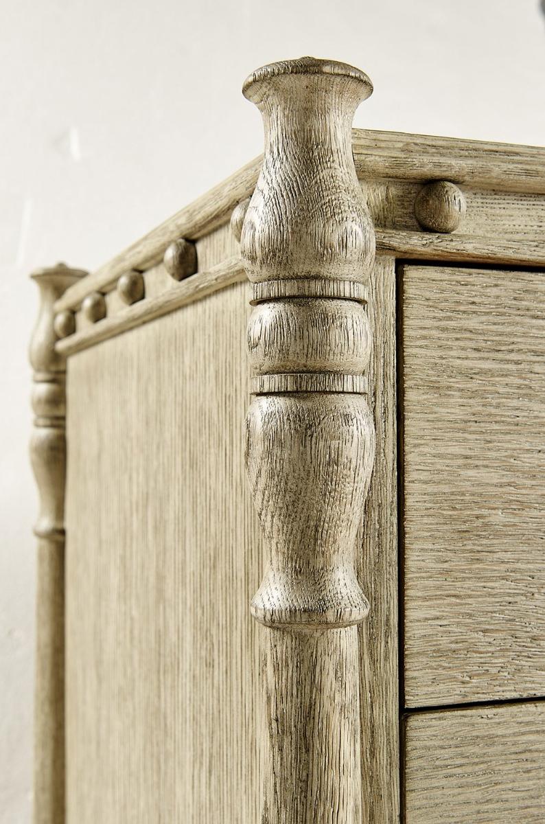 Morris Greyed Oak кеудешесі