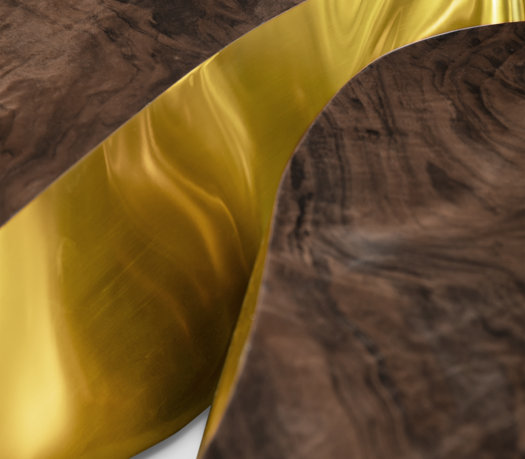 Овальный журнальный стол Fissure Walnut