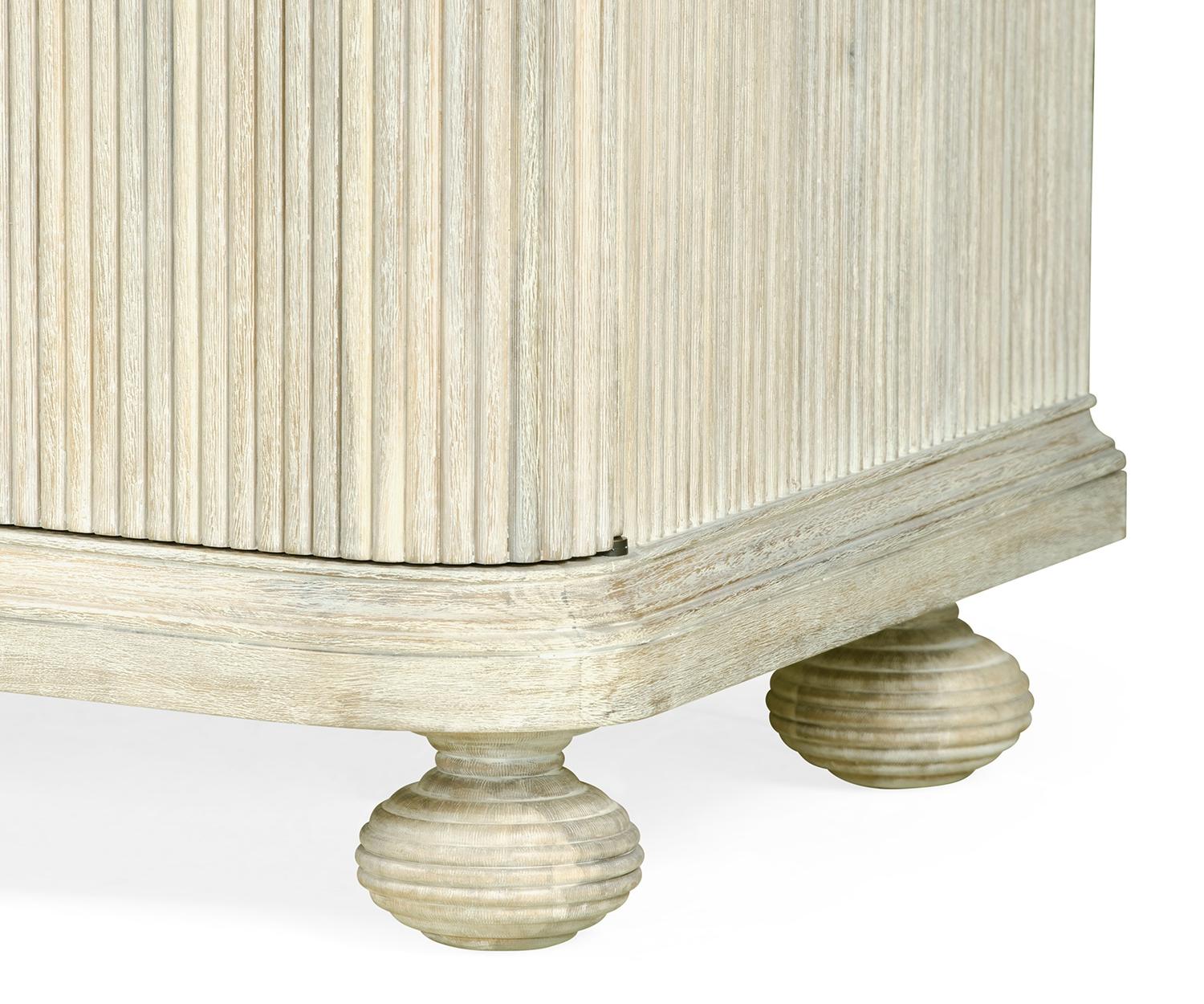 Шкаф Belleville Washed Acacia