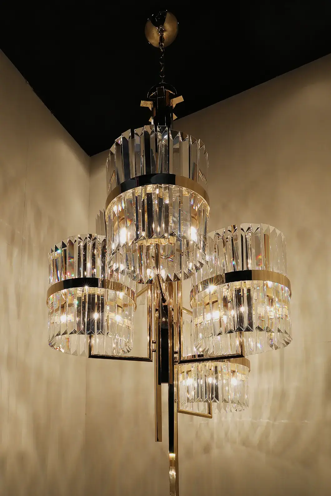 Люстра Freedom