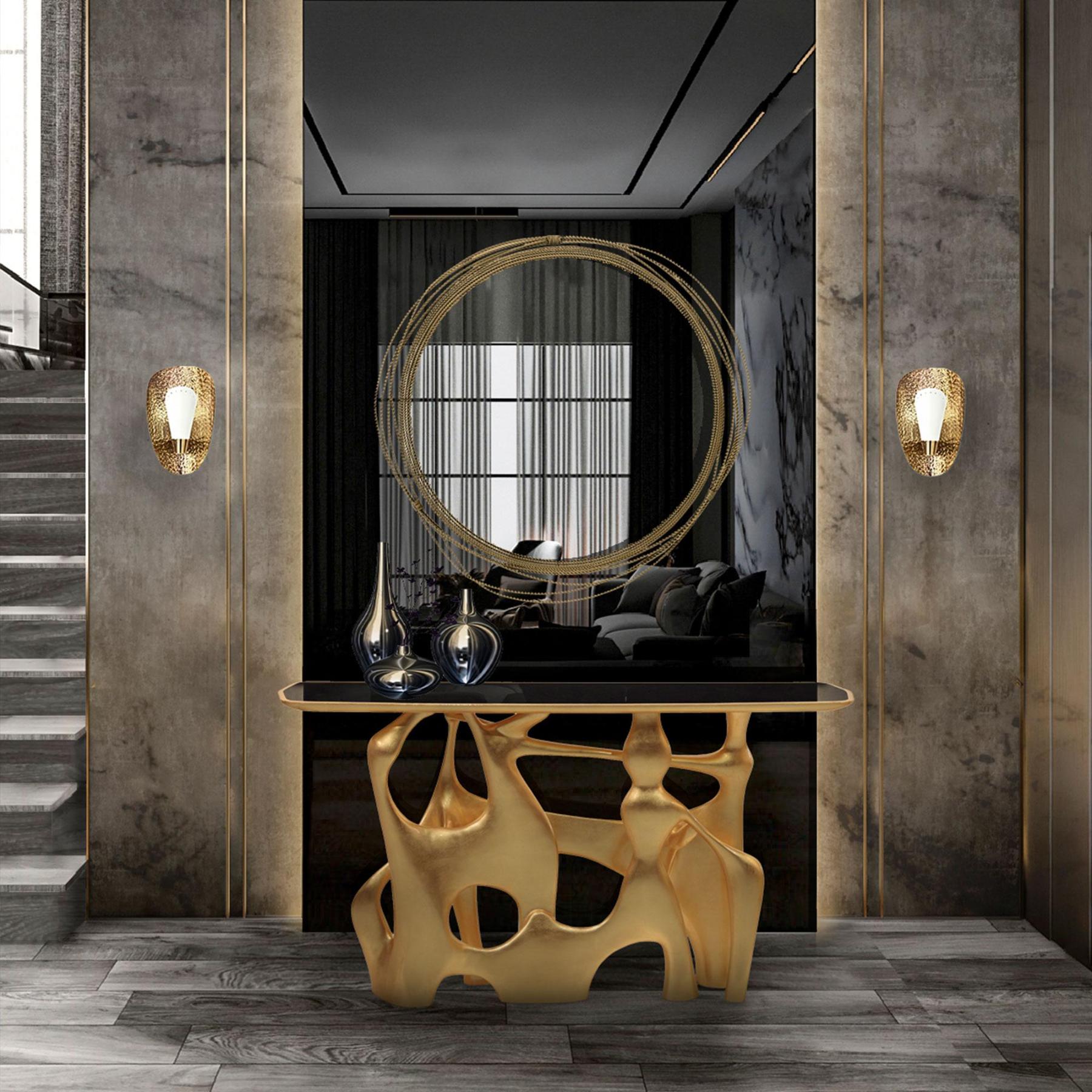 Круглое настенное зеркало из латуни