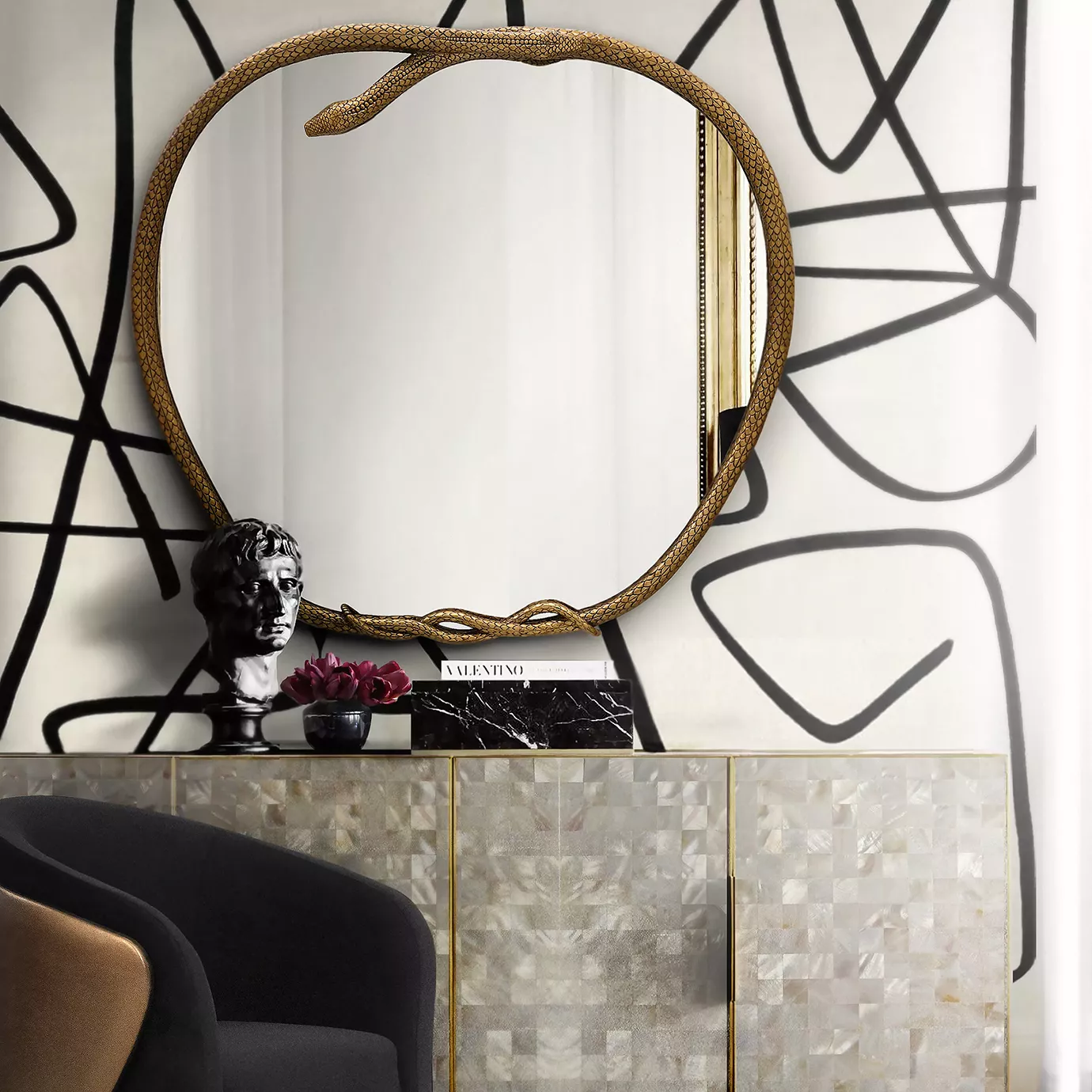 Зеркало Serpentine в форме яблока