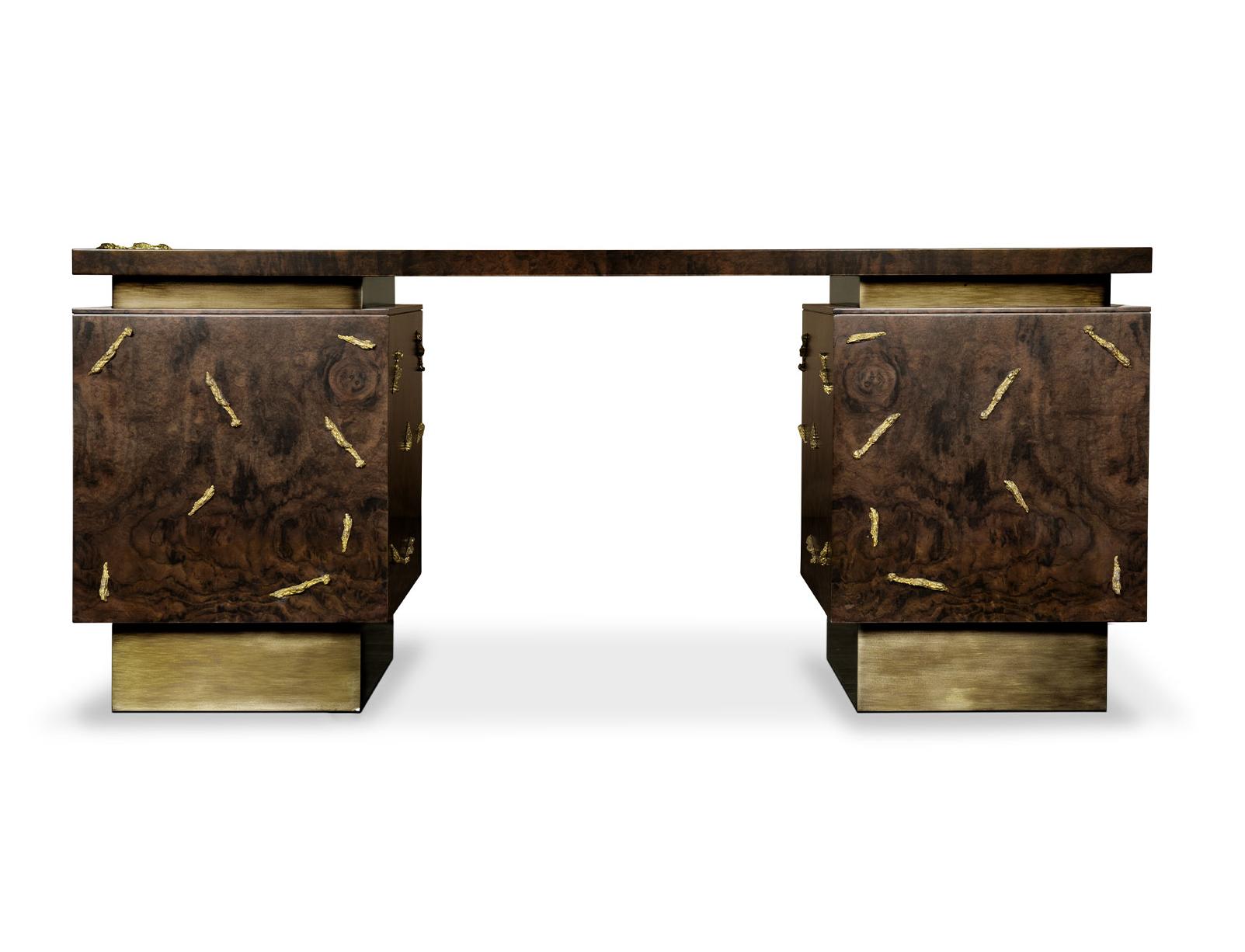 Дизайнерский письменный стол из дерева