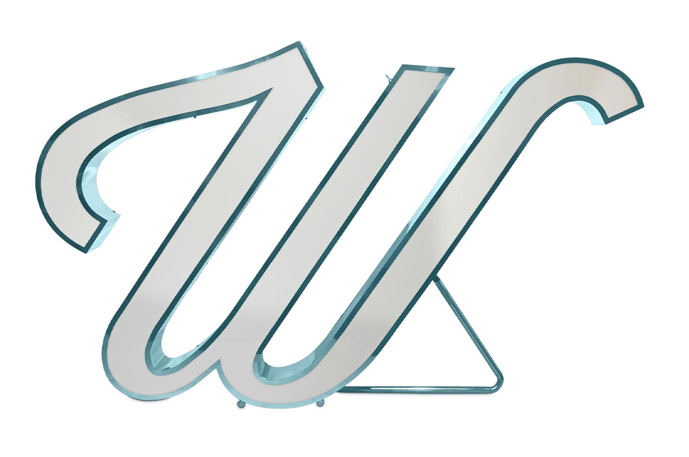 Декоративный светильник Wondrous Letter W