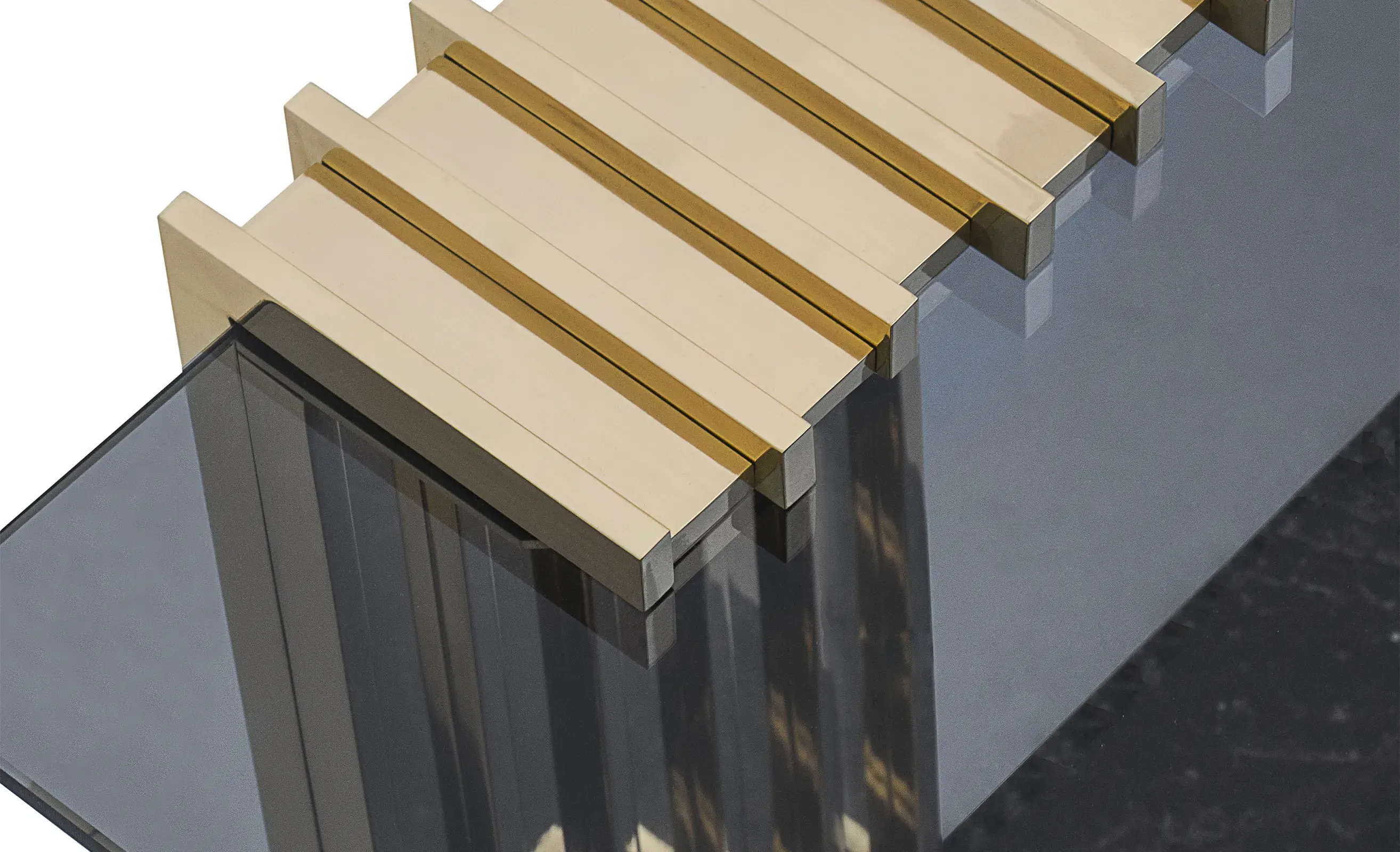 Длинный приставной стол Whirlwind