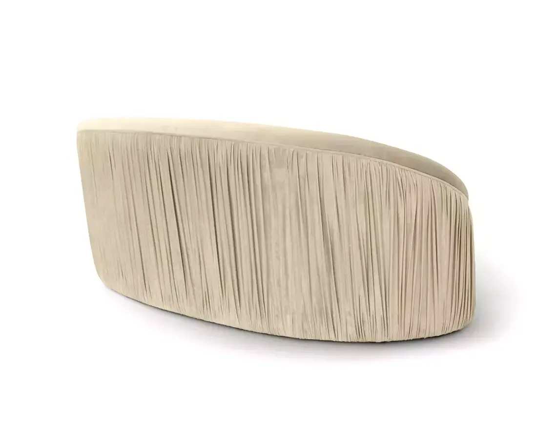 Диван с полной обивкой Vamp