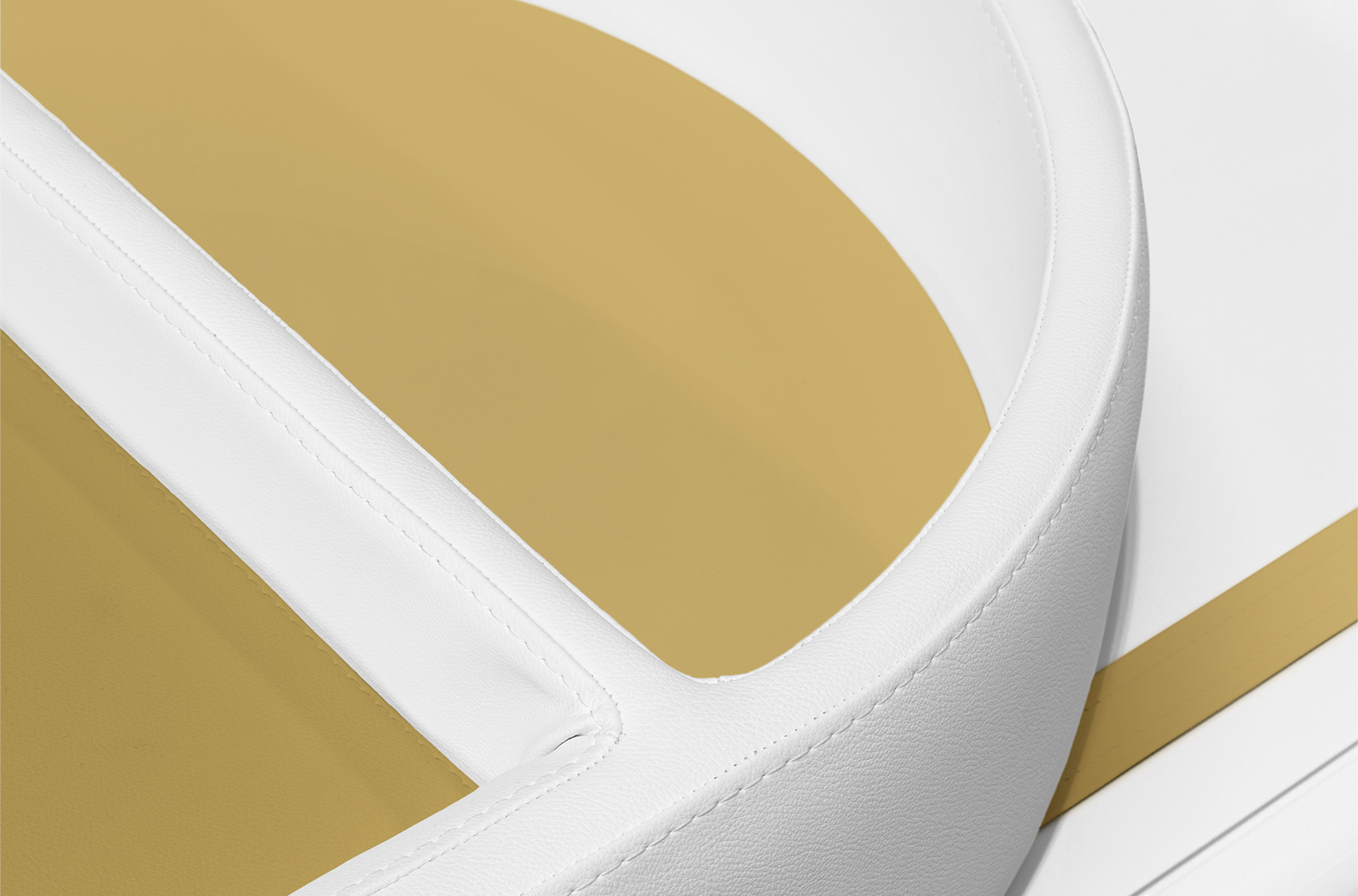 Комод-пеленатор Enchanted Changer