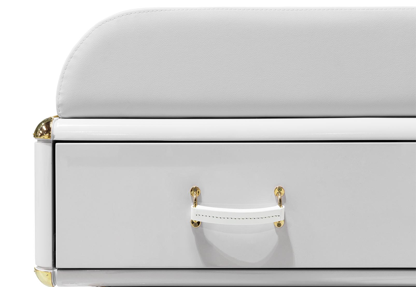 Комод-пеленатор Enchanted Changer