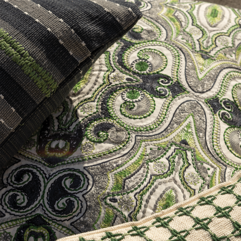 Подушка Kalan Sage 60 × 60