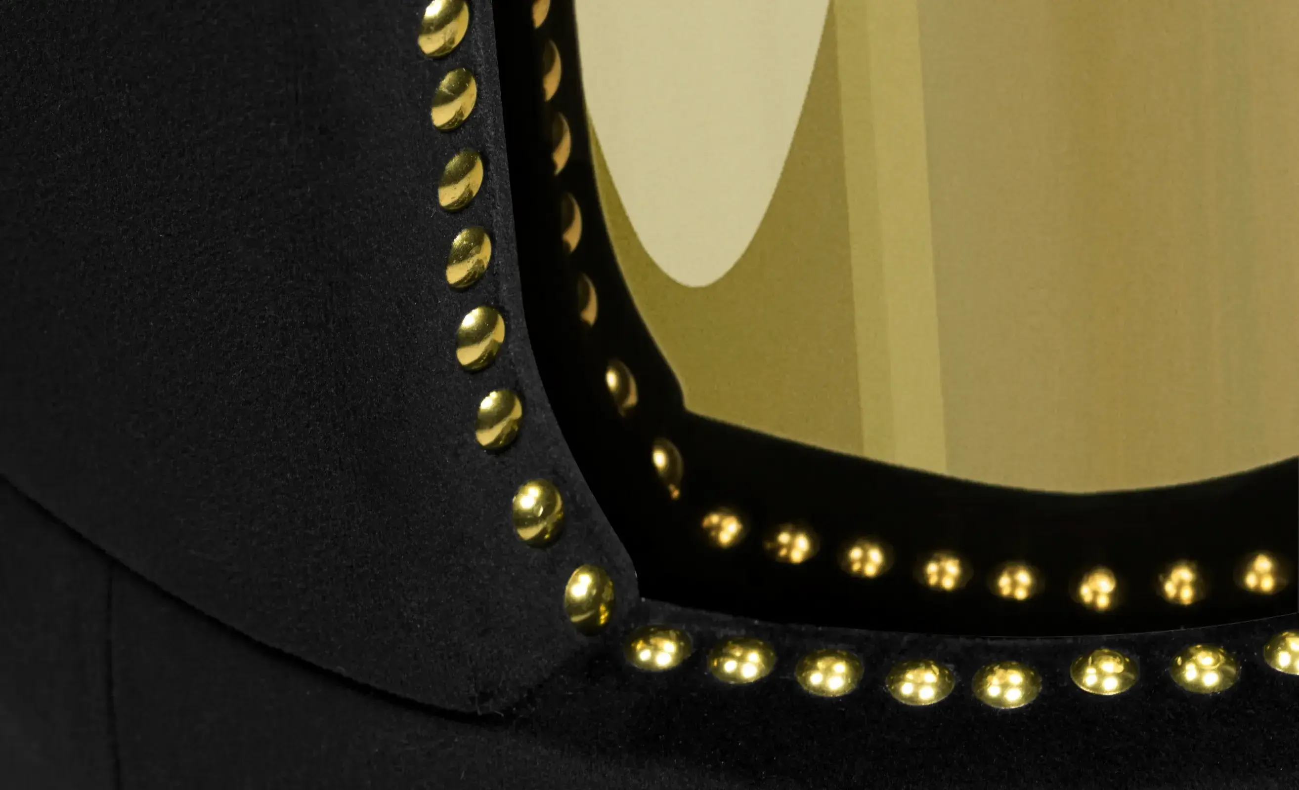 Табурет Shield