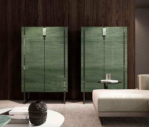 Шкаф из дерева с подсветкой Lucente