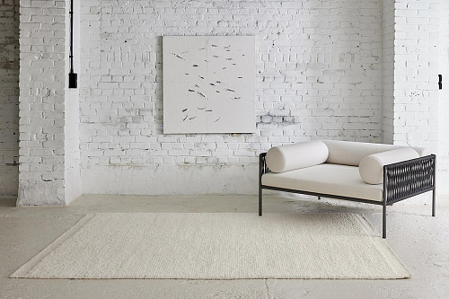 Ковер Cocoon 1 белого цвета