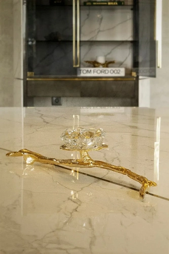 Маленький подсвечник Lotus