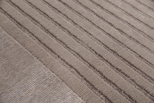 Ковер с бежевой рамкой из шерсти и вискозы