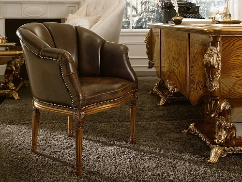 Кожаное кресло с подлокотниками Dolcevita