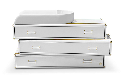 Комод-пеленатор Enchanted Changer