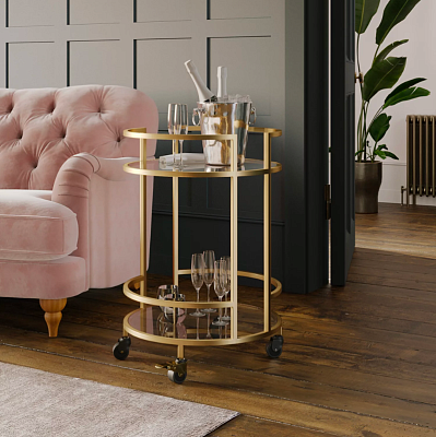 Сервистік үстелдер