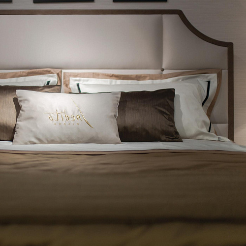 Кровать современная ручной работы Tiffany