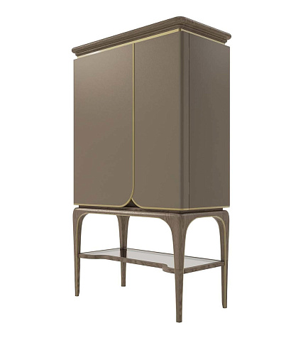 Изысканный барный шкаф